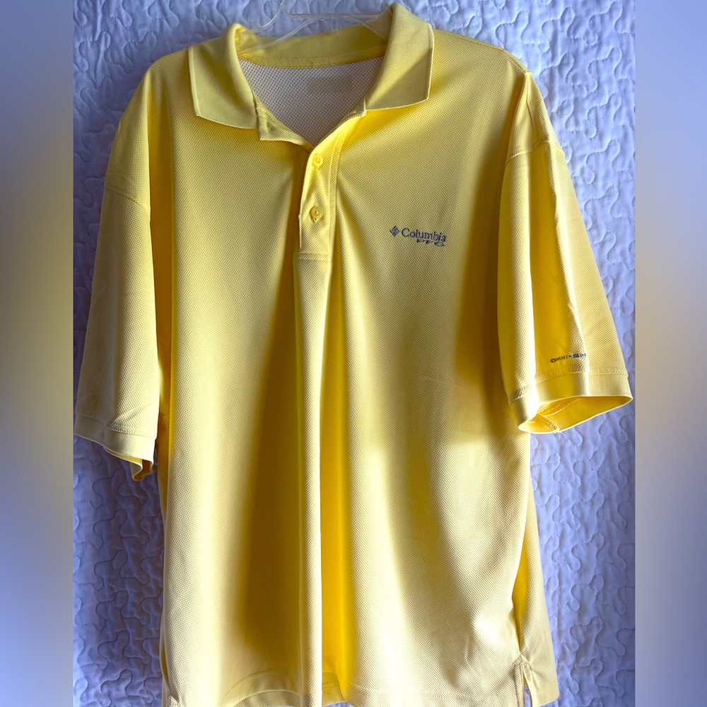 Columbia PFG polo. Large